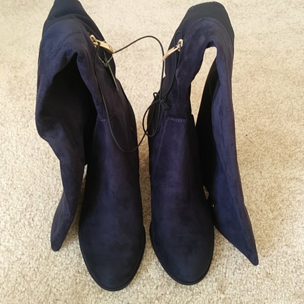 Shoe - Picture 5 of 8